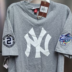 New York Yankees Derek Jeter Mitchell & Ness